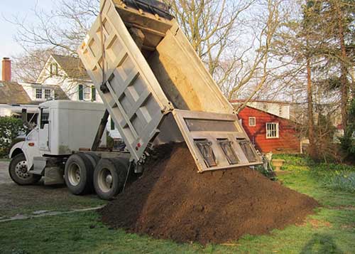 Topsoil Near Me - Easy Delivery - Fast Response - (801) 800-1107